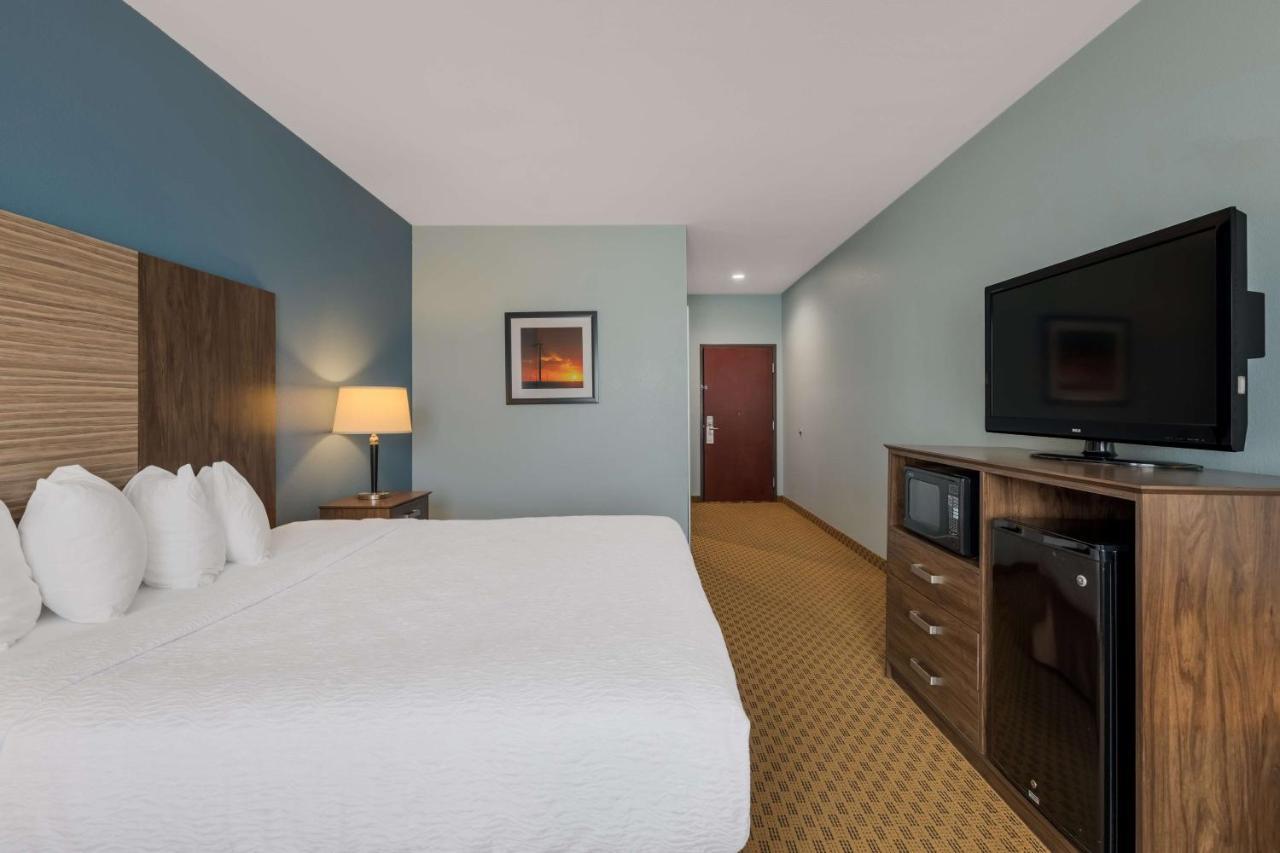 Hotel Western South Plains & 3*